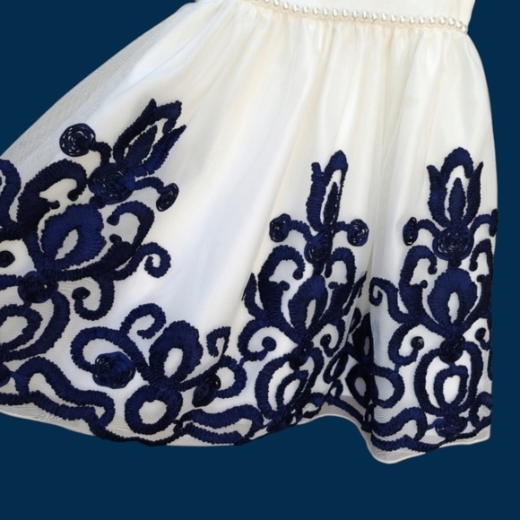 American Princess White /Navy Velvet Formal Dress 5 - Picture 4 of 9